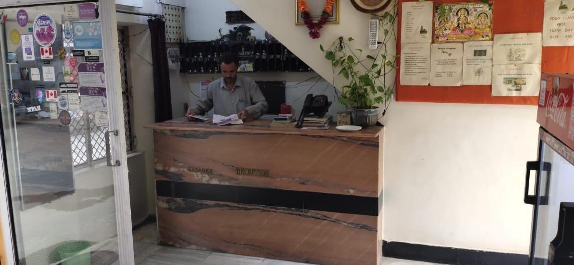 Hotel Yogi Lodge Κχατζουράχο Εξωτερικό φωτογραφία