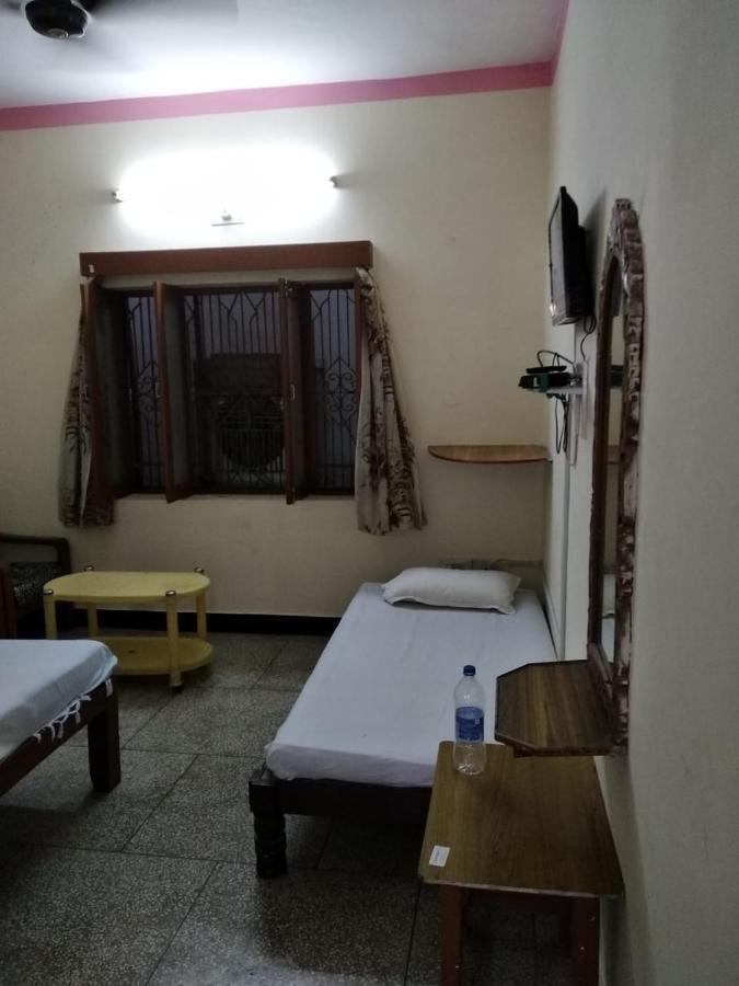 Hotel Yogi Lodge Κχατζουράχο Εξωτερικό φωτογραφία